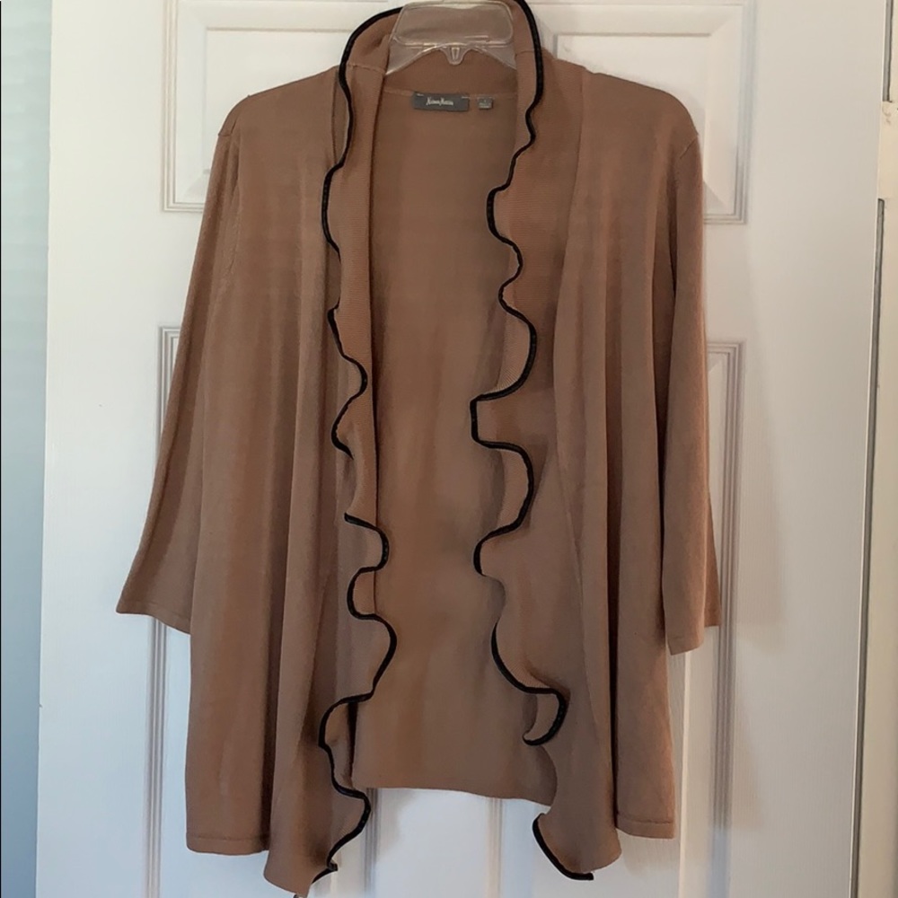 Neiman Marcus 3/4 sleeve sweater